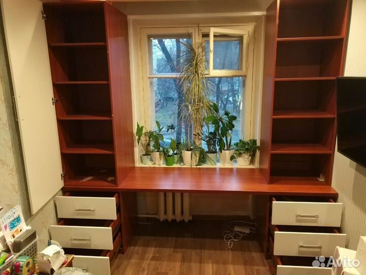 Рабочая зона у окна на заказ за 5 дней