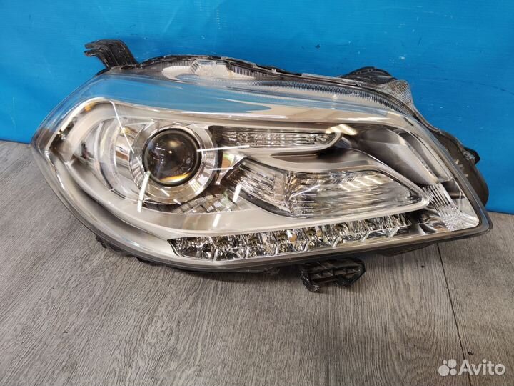 Фара правая Suzuki SX4 2013-2016
