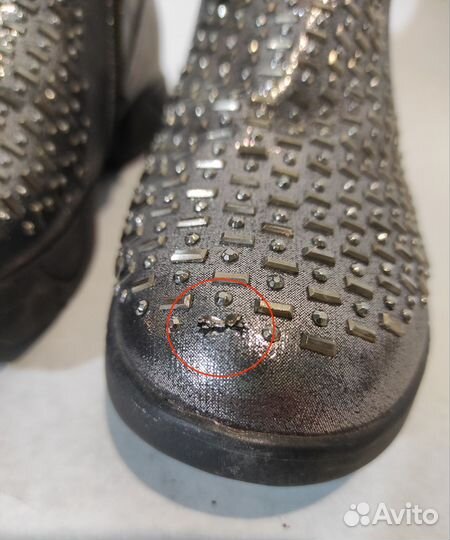 Ботинки блестящие со стразами на молнии