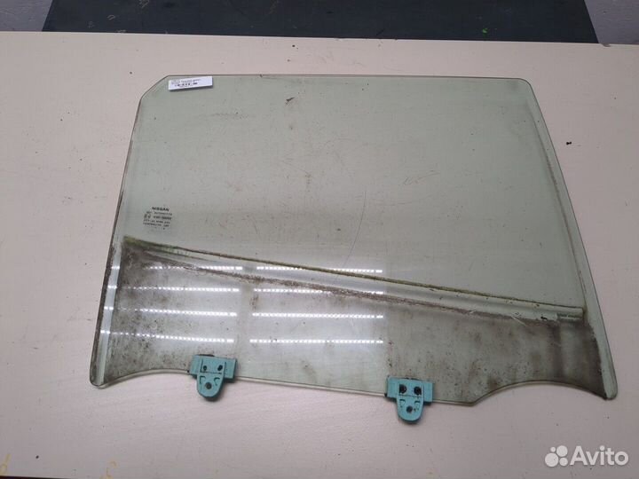Стекло боковой двери Nissan Juke, 2014