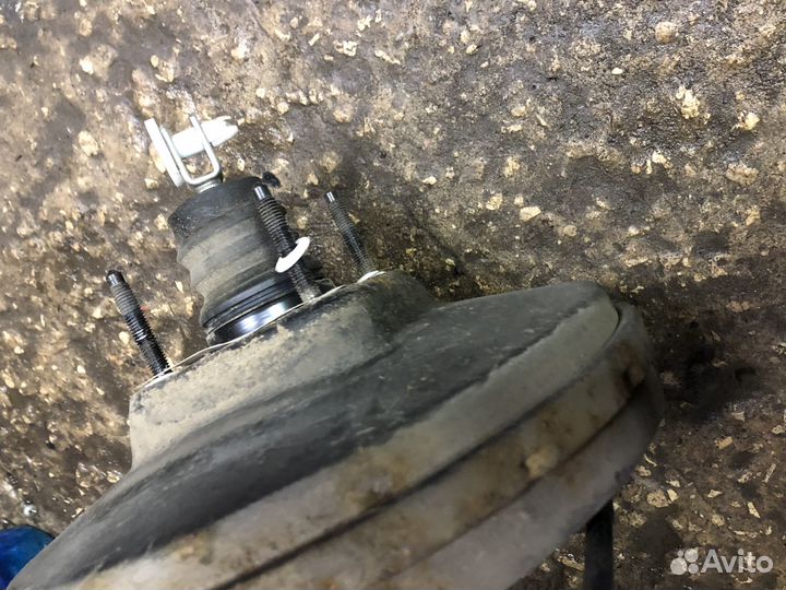 Вакуумный усилитель тормозов Ford Focus 2