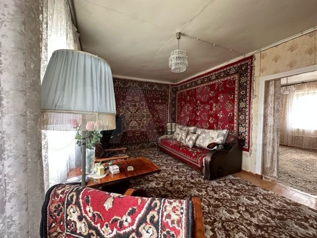 Дом 160 м² на участке 6 сот.