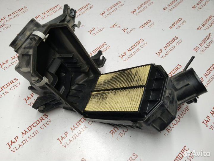 Корпус воздушного фильтра Honda Cr-V K24A 2009