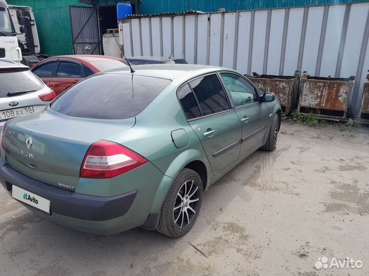 Renault Megane 1.6 AT, 2006, битый, 220 000 км