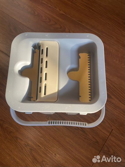 Ведро пластиковое с крышкой