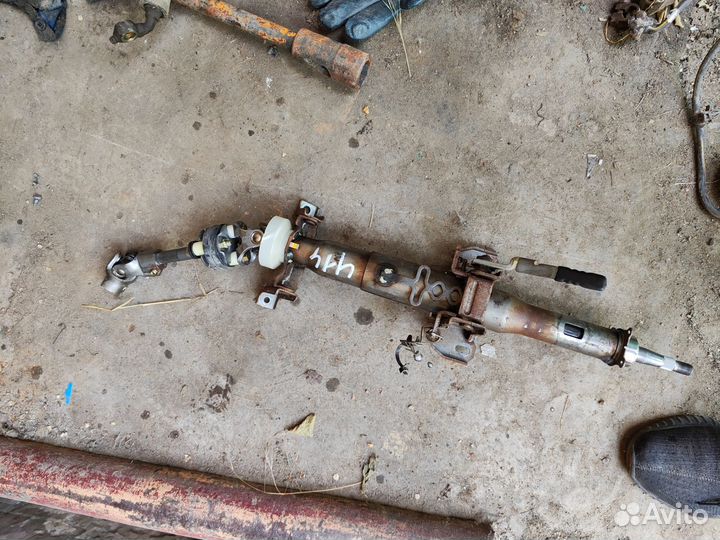 Рулевая колонка Nissan bluebird u14