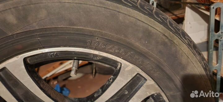Yokohama BluEarth A34 195/65 R15