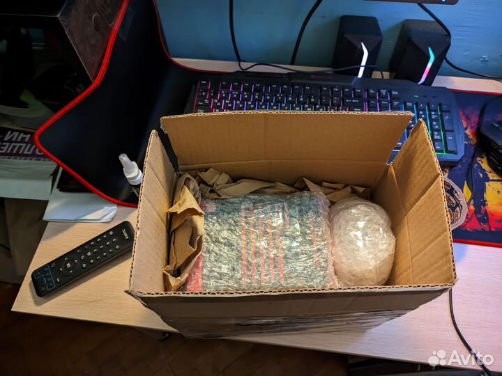 Небольшой пакет вещей