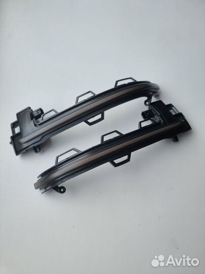 Бегающие поворотники BMW x3, x4, x5, x6, x7 G