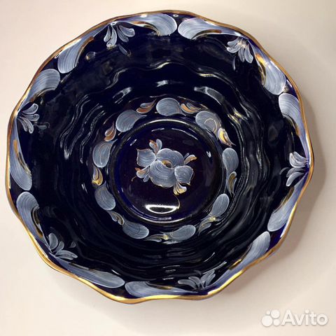 Новая посуда гжель салатники селедочница масленка