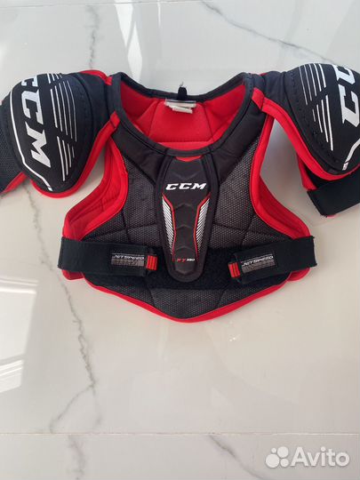 Нагрудник хоккейный ccm jr