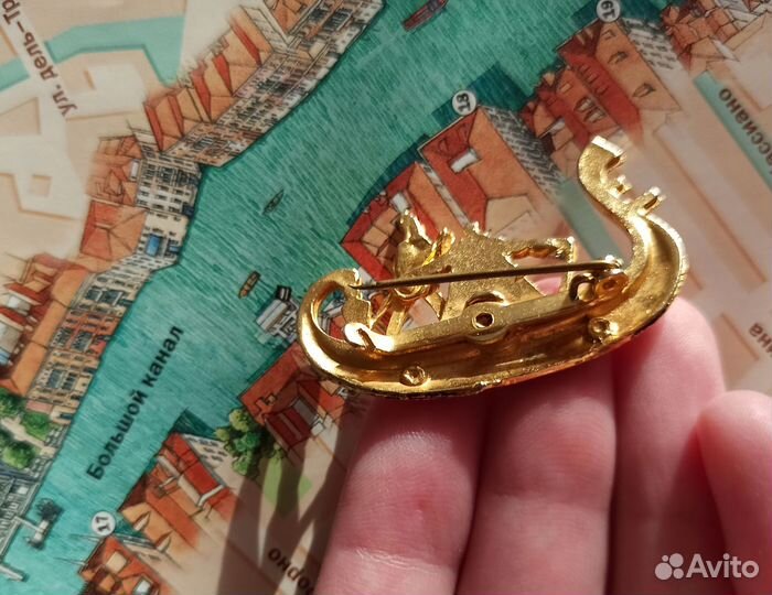 Винтажная брошь 