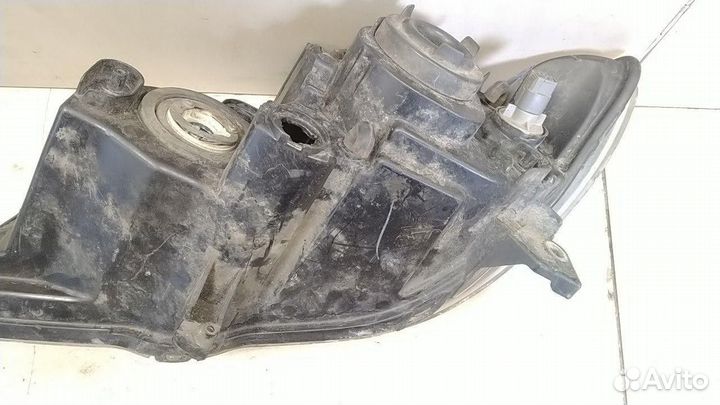 Фара правая Mazda 3