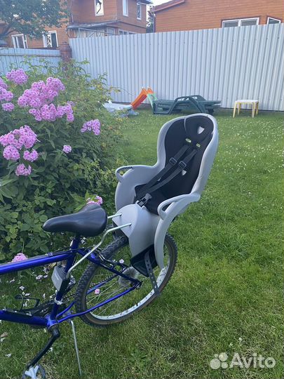 Детское велокресло hamax kiss
