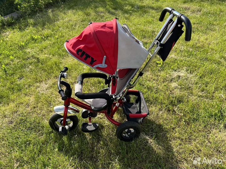 Детский велосипед с родительской ручкой