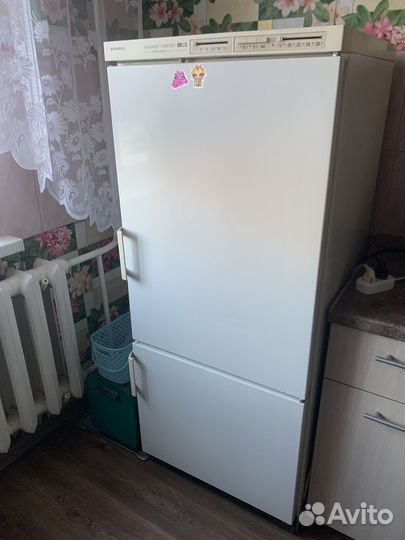 Холодильник на запчасти