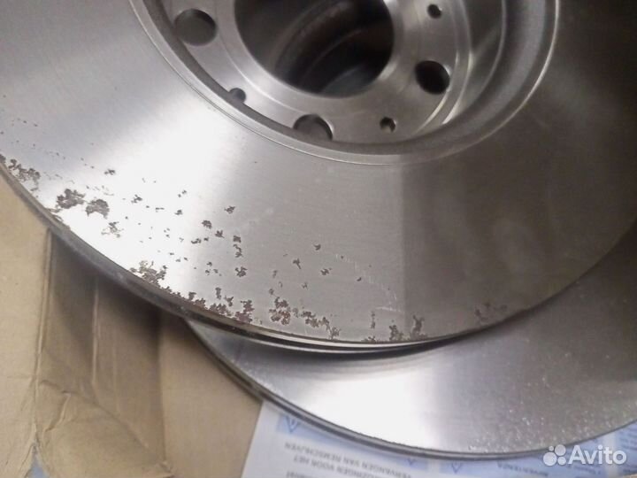 Диски тормозные передние вент. Volvo s60, xc70