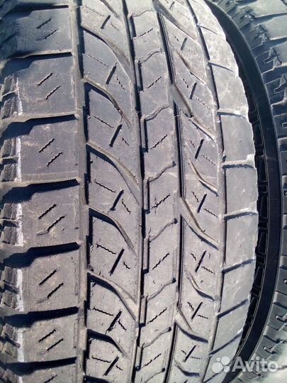 Yokohama Geolandar A/T G011 215/65 R16