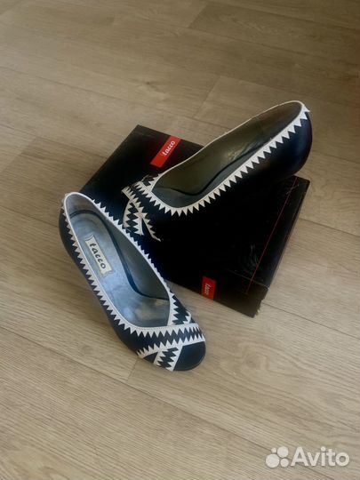 Туфли женские 38 размер натуральная кожа черные