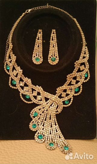 Бижутерия ожерелье серьги