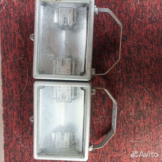 Прожектор уличный