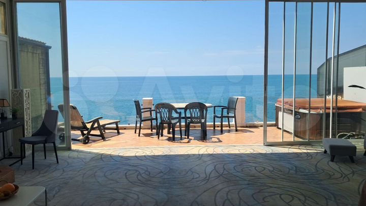 Дом 160 м² на участке 1 сот.