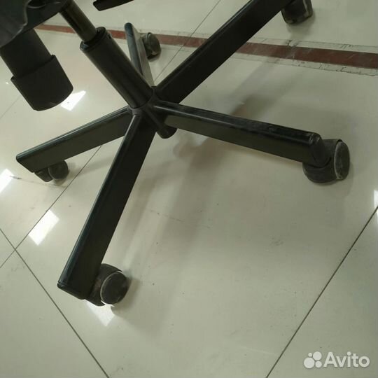 Компьютерное кресло, кресло руководителя, кресло