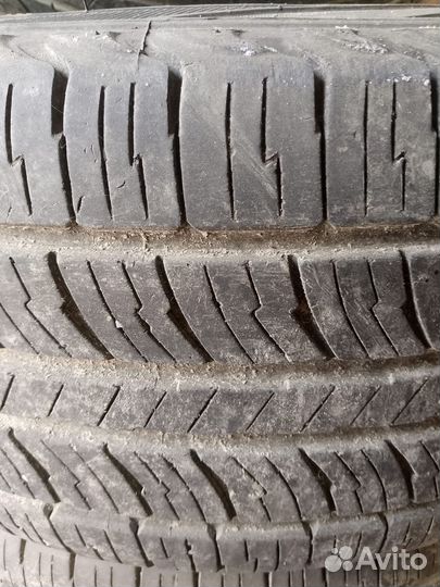 Kumho Road Venture APT KL51 255/55 R18