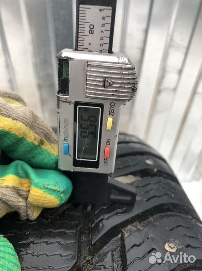 Nokian Tyres Hakkapeliitta 8 SUV 245/65 R17