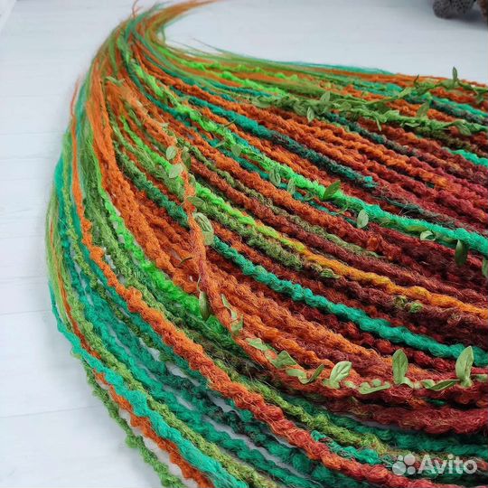 Афрокосички, д.е. дреды, гофродреды и др. плетения