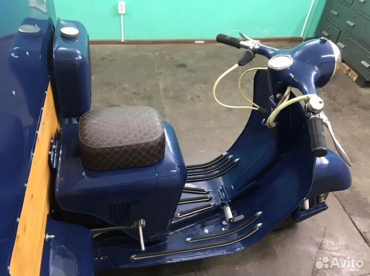 Мотороллер грузовой Вятка мг-150 1964г