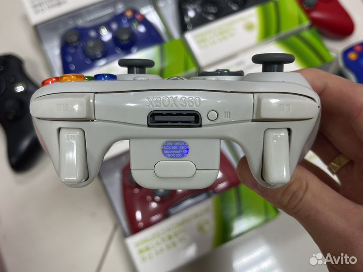 Геймпады Xbox 360 новые беспроводные и провод