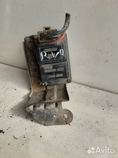 Реле дворников Mitsubishi RVR 94 г