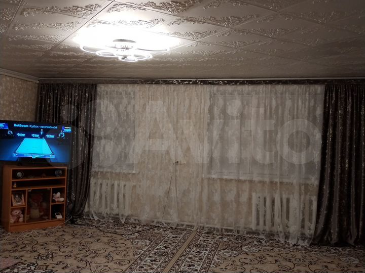 Дом 82 м² на участке 8 сот.