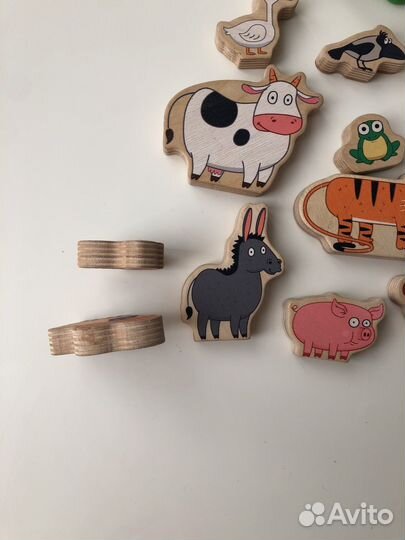 Синий трактор деревянный прицеп животные