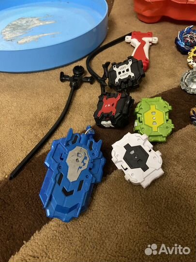 Волчки бейблейд