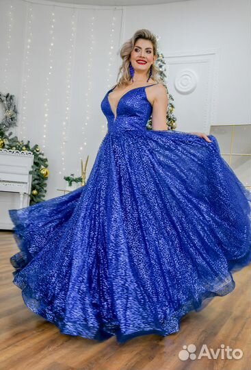 Продам вечернее платье в пол 44-46