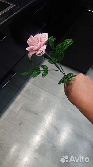 Роза из бисера