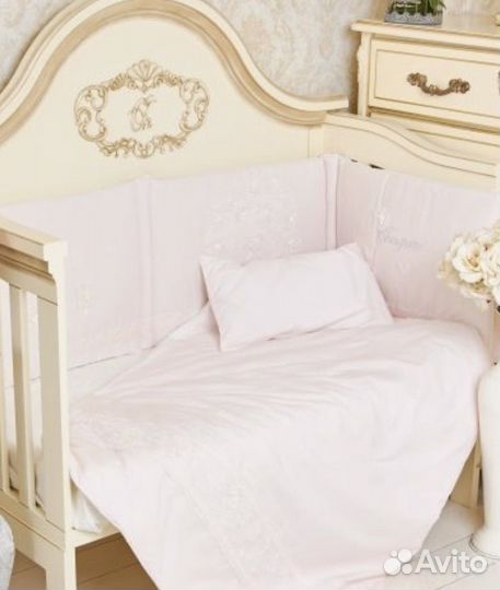 Комплект бортики и постельное белье для девочки