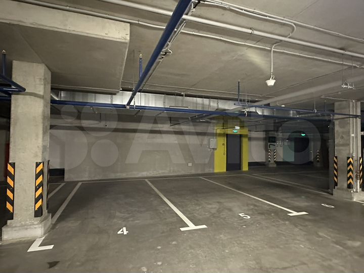 Машиноместо, 13 м²