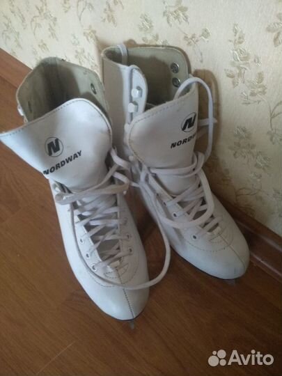 Коньки фигурные женские Nordway Emily