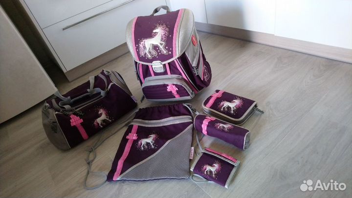 Школьный ранец