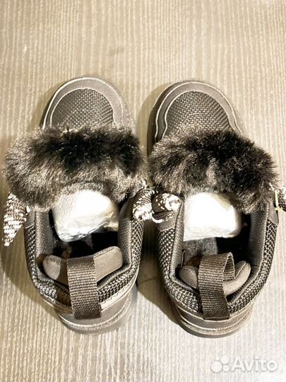 Кроссовки зимние женские