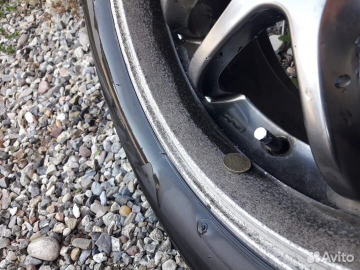 Bridgestone Blizzak VRX 215/55 R16