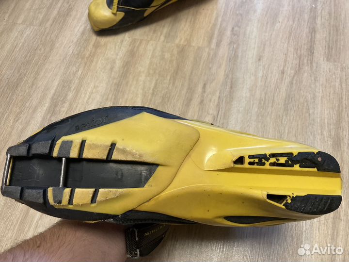 Коньковые ботикки salomon