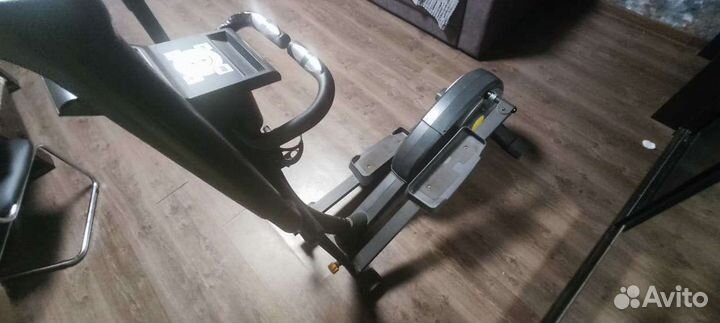 Эллиптический тренажер torneo