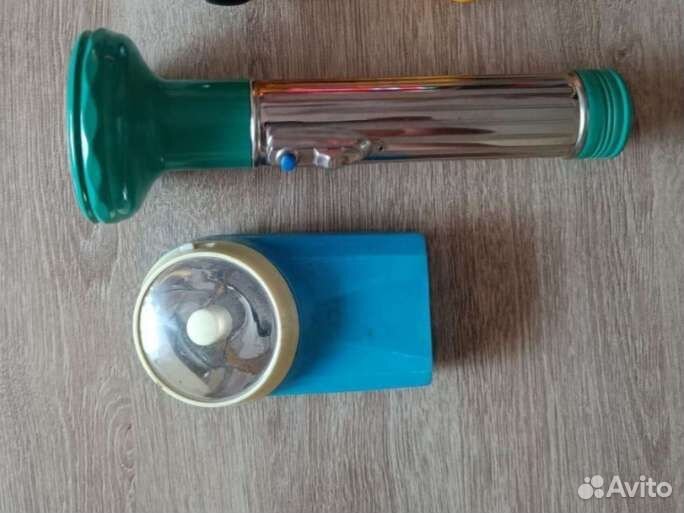 Фонарь на батарейках цена за все