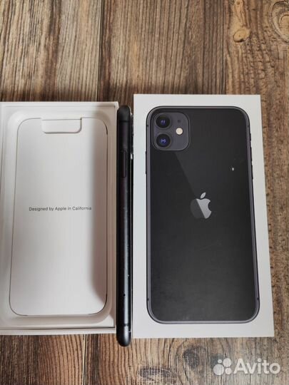 iPhone 11, 64 ГБ