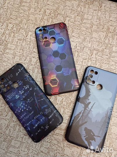 Чехол на телефон