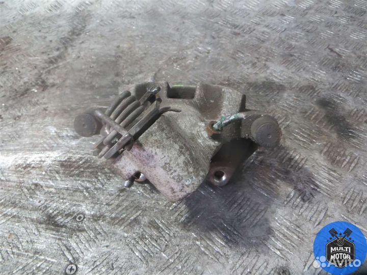 Суппорт задний правый renault laguna III